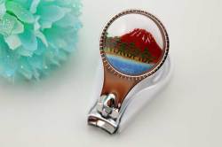 有田焼富士山爪切り 赤富士松