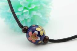 有田焼磁器玉皮紐ペンダント(フリー) 小  瑠璃桜吹雪 