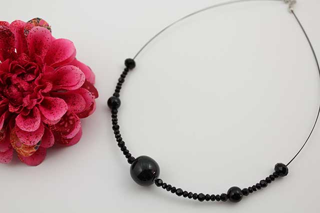 有田焼磁器玉天然石ペンダント(Arvo) 黒オニキス