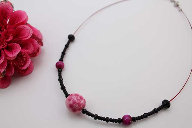 有田焼磁器玉天然石ペンダント(Arvo) ピンク桜紋様タイガーアイ