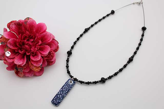 有田焼バー天然石ペンダント(Arvo) たこ唐草紋様オニキス