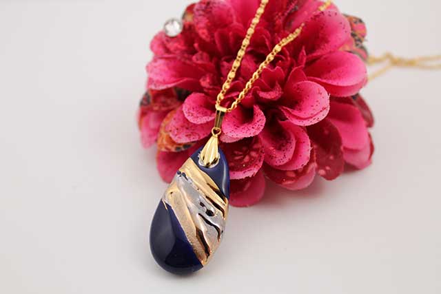 有田焼両面ペンダント 小  流星ブルー