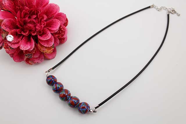 有田焼三つ玉チョーカーネックレス 赤七宝