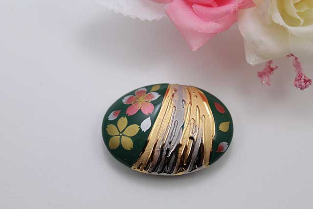 有田焼帯留 流星緑桜吹雪(赤) 楕円型