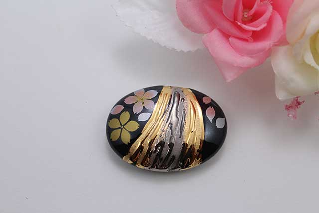 有田焼帯留 流星黒桜吹雪(ピンク) 楕円型