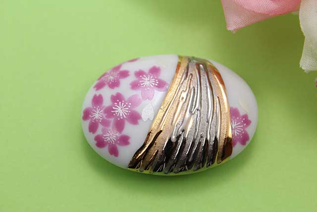 有田焼帯留 流星桜 楕円型