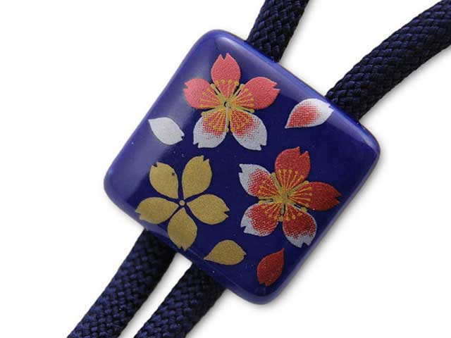 有田焼ループタイ るり桜吹雪(赤) 角