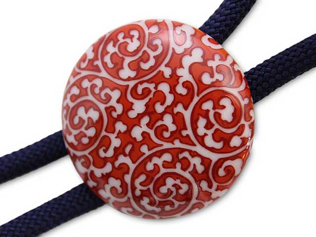 有田焼ループタイ 赤たこ唐草 丸