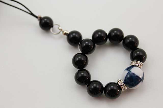 有田焼と天然石のコラボストラップ ALVOシリーズ 市松紋様+オニキス