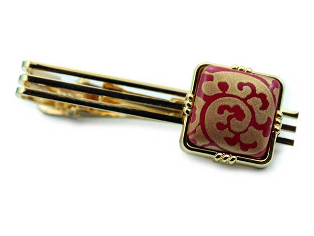 有田焼タイピン 赤金唐草 角型