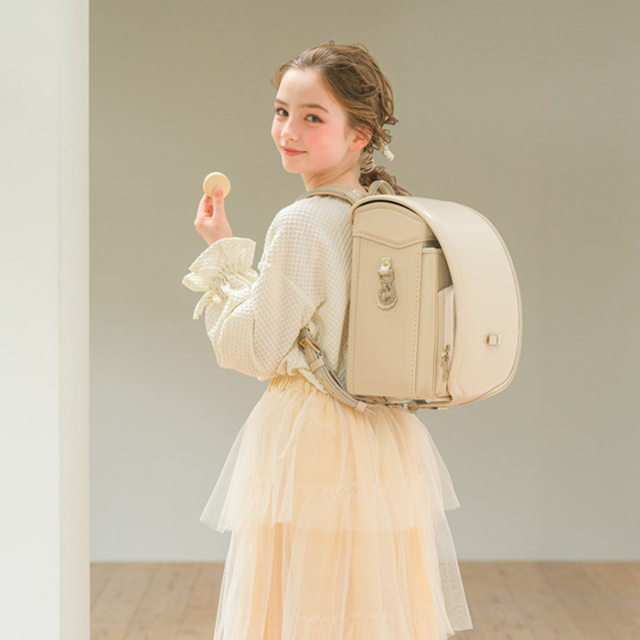 【☆毎日の通学が楽しくなるランドセル☆】　2027ニノニナランドセル『ルルベ』　☆身幅調整が出来るランドセル☆