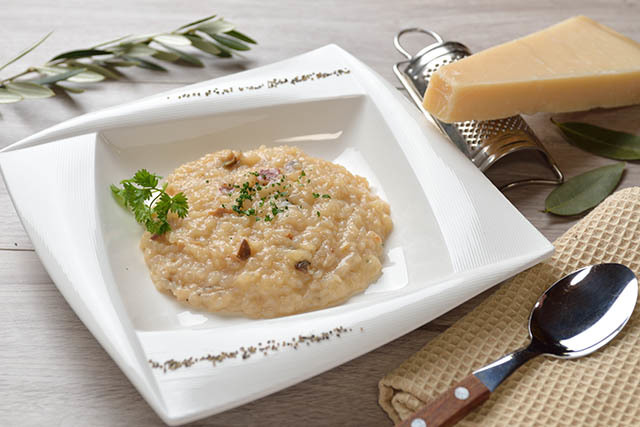 粒こんにゃくのヘルシーリゾット 200g (チーズ) 12個