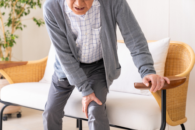 ひざ痛男性