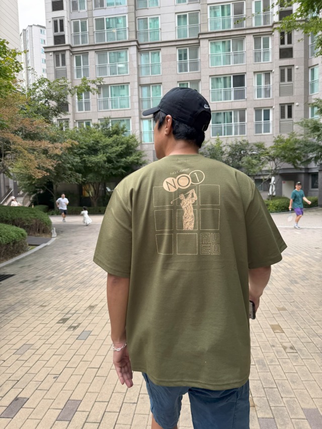 NO1 GRIP × Lenuce ビンゴTシャツ / カーキ（メンズ）