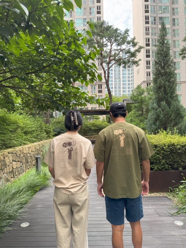 NO1 GRIP × Lenuce ビンゴTシャツ / カーキ（メンズ）