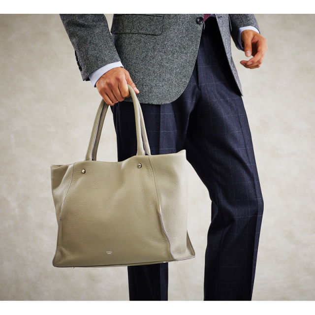 トゥージュール