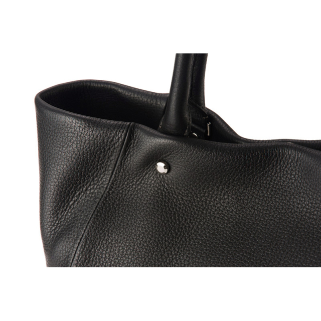 トゥージュール