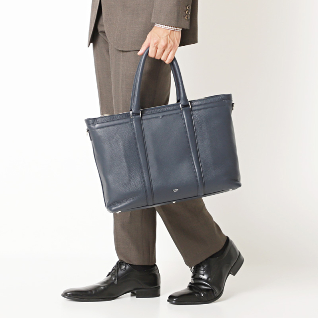 トゥージュール