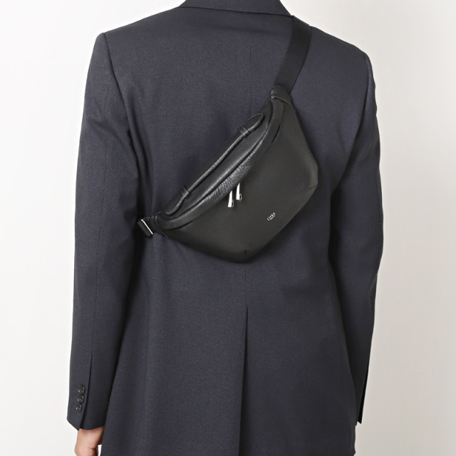 トゥージュール