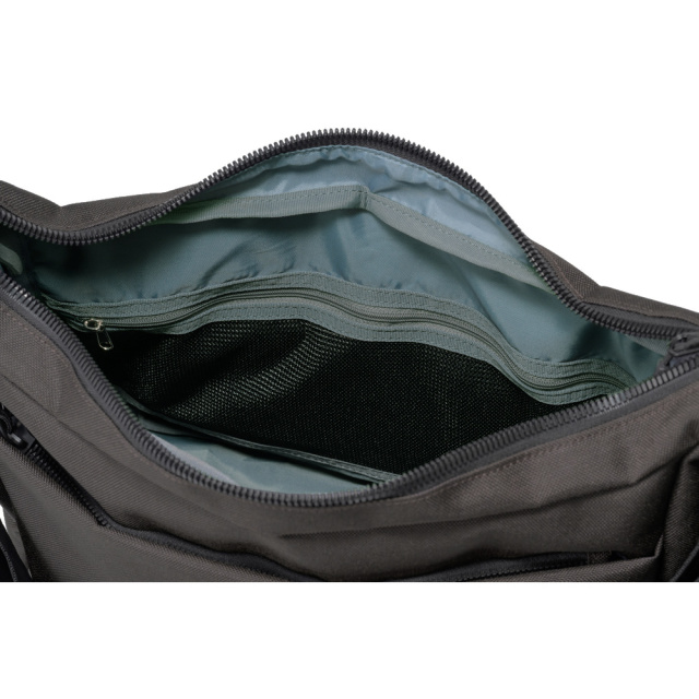 【ノイインテレッセ】ショルダーバッグ■ゲハイムニス