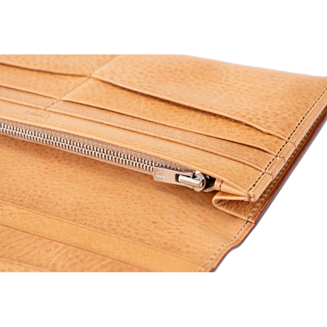 オイルシェルコードバン＆ヴァケッタレザー