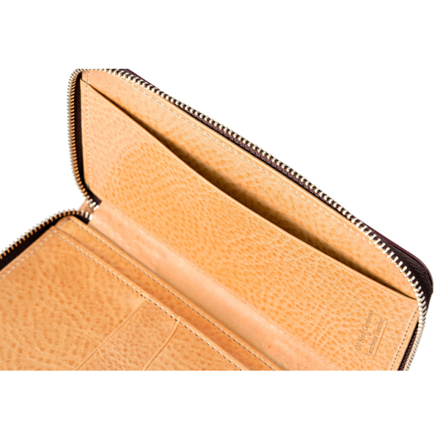 オイルシェルコードバン＆ヴァケッタレザー