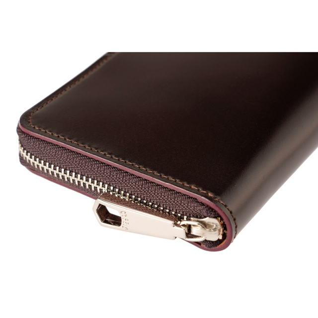 オイルシェルコードバン＆ヴァケッタレザー