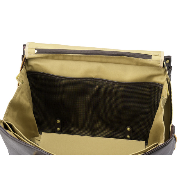 【キプリス】オーバーナイターフラップトート■リポワール