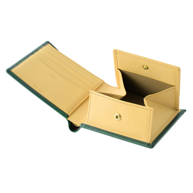 【キプリス】二つ折り財布(ＢＯＸ小銭入れ付き札入)■シラサギレザー