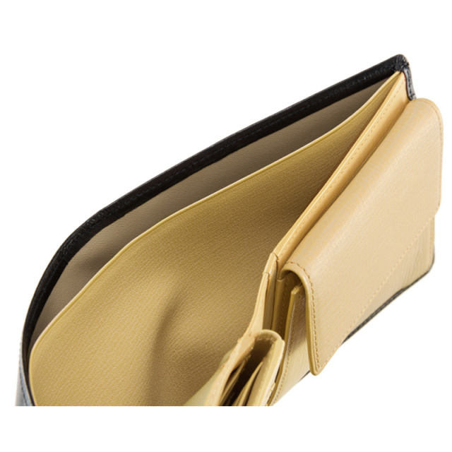 【キプリス】二つ折り財布(ベロ・小銭入れ付き札入)■シラサギレザー