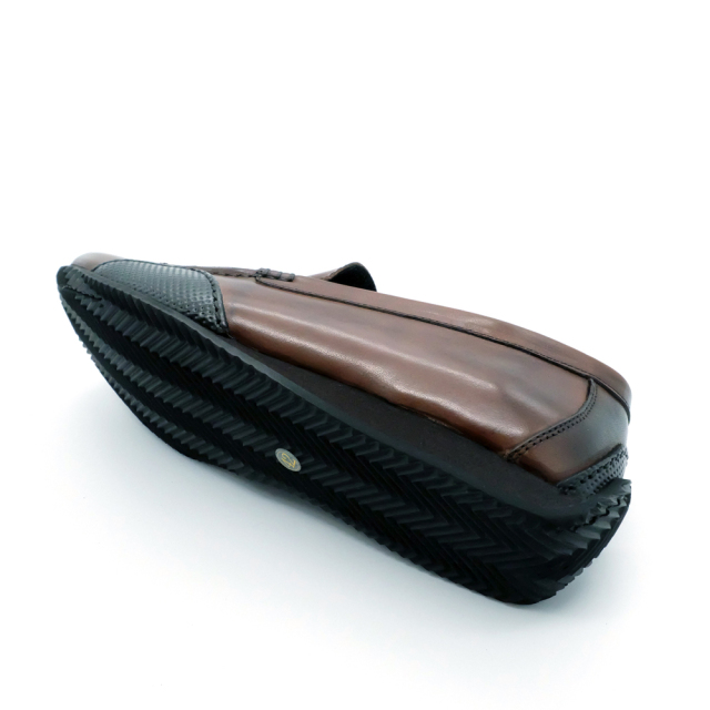 【ノイインテレッセ×three generations】ドライビングモカシン