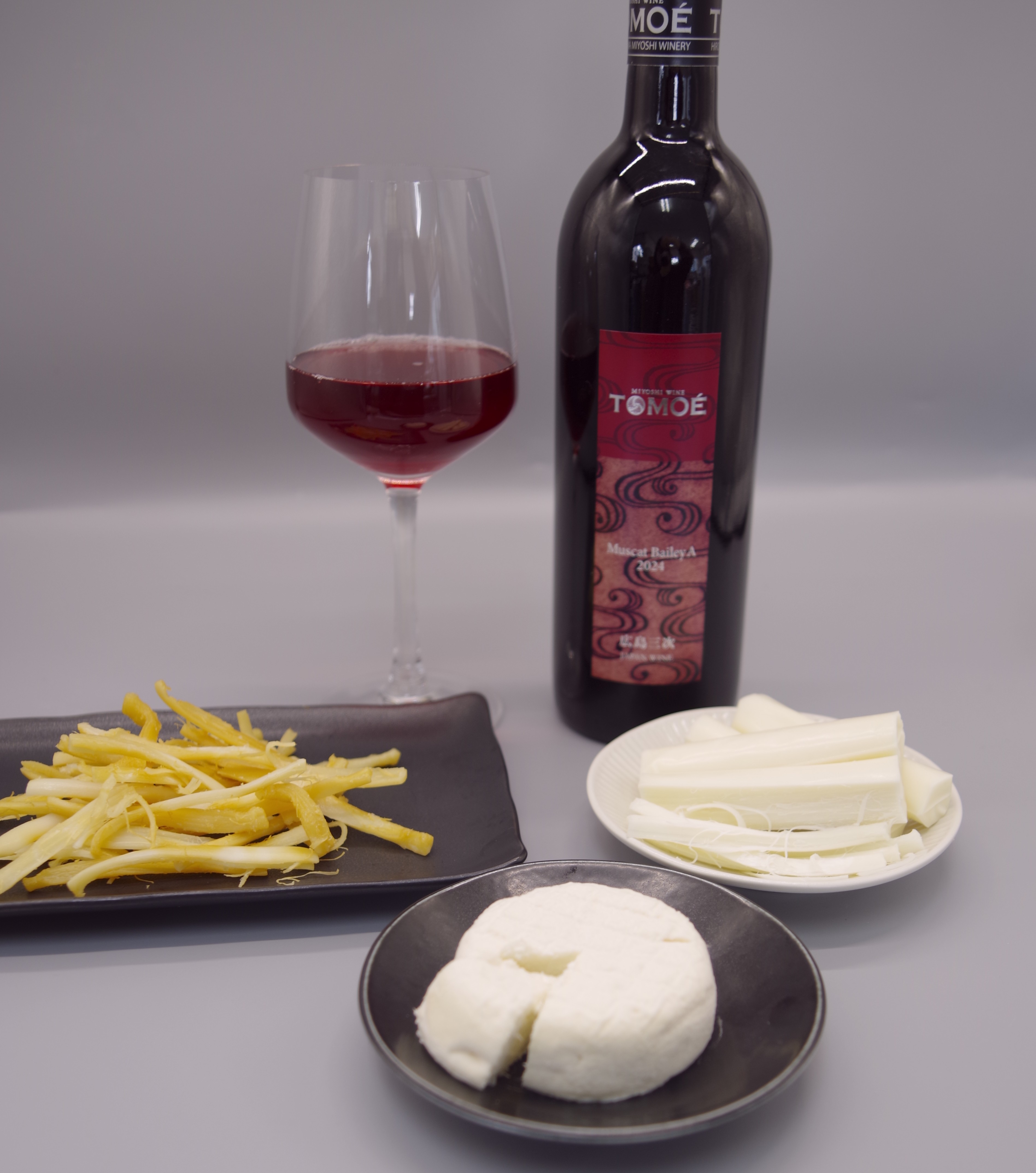 【ギフト】ワインとチーズ3種セット