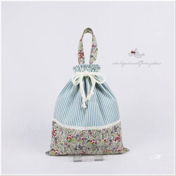 持ち手付き巾着袋