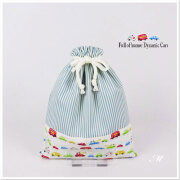 入園入学グッズ 保育園 幼稚園 巾着袋【Ｍ】 30×25 体操服入れ お着替え袋　男の子 くるま・働く車