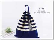 入園入学グッズ 巾着袋 大きめ 大 【ＬＬ】 持ち手付き ポケット付き 40×35 お着替え袋 体操服入れ ボーダー柄【コン】男女兼用