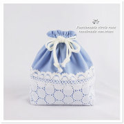 入園入学グッズ 【 お弁当袋 巾着袋 】サークル レース 刺繍 ブルー 女の子用