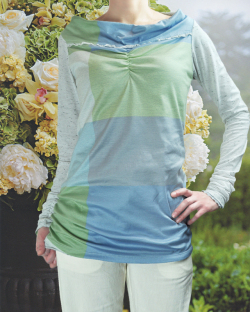 たゆっと襟♪幾何学柄シャーリングデザインのロングスリーブトップ（色展開あり）