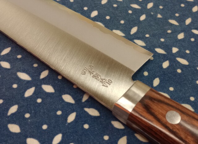 V10ステンレス鋼マホガニー柄文化包丁