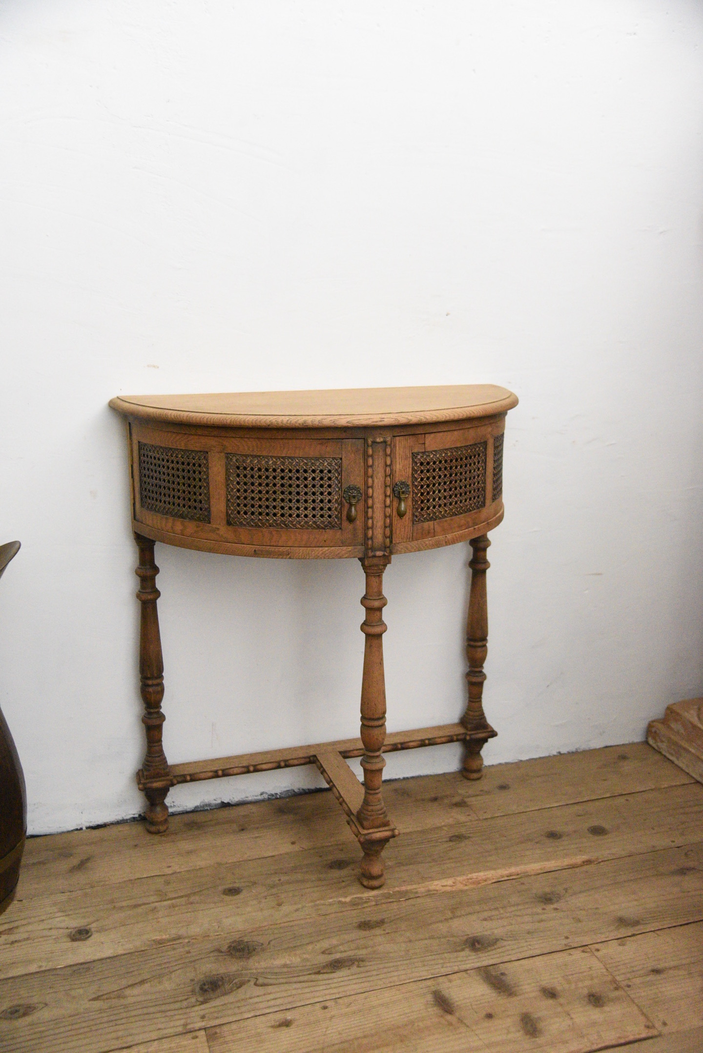 アンティーク　半円　サイドテーブル　コンソール　剥離　フレンチ