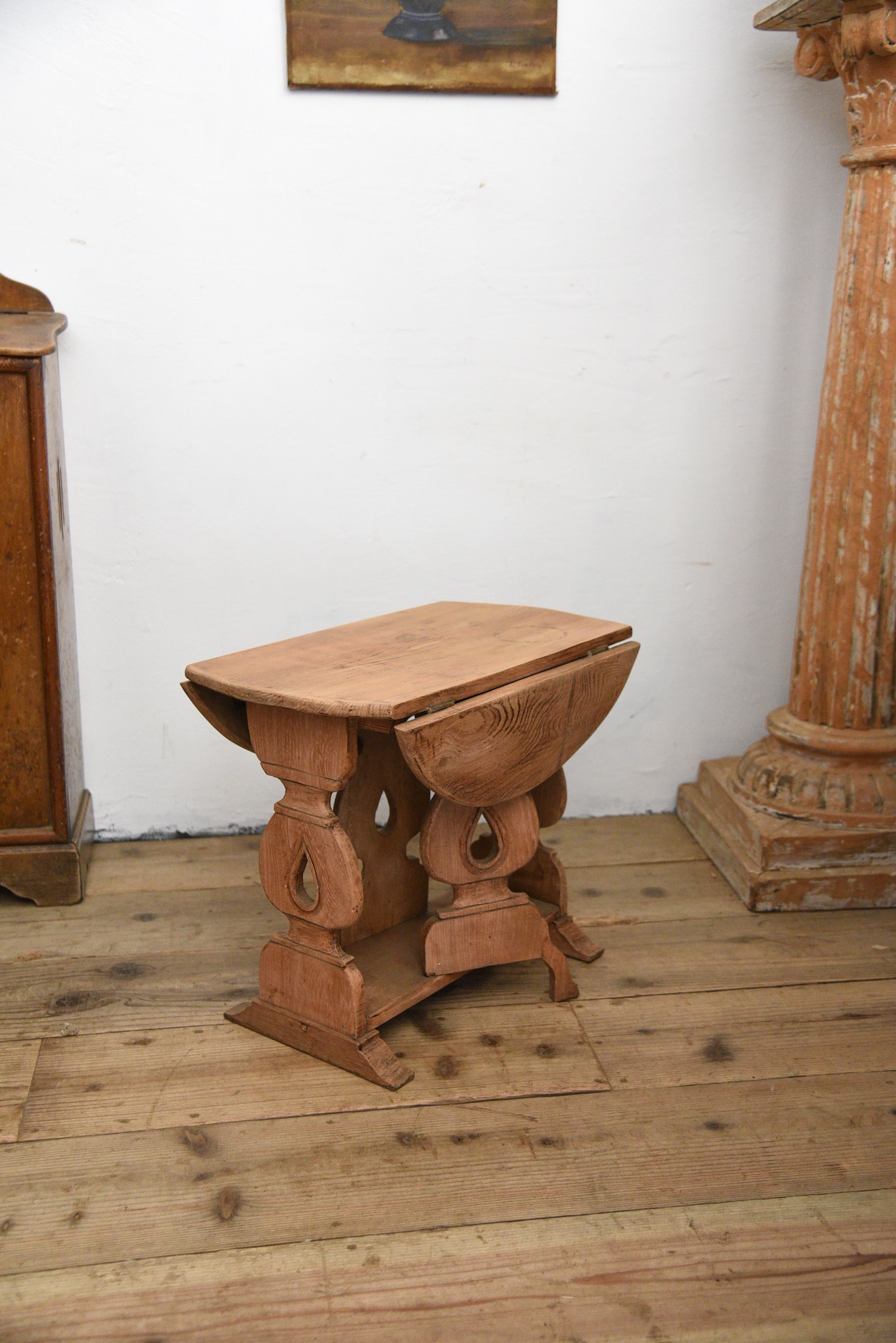 アンティーク　バタフライ　コーヒーテーブル　ドロップリーフ　フレンチ　サイドテーブル