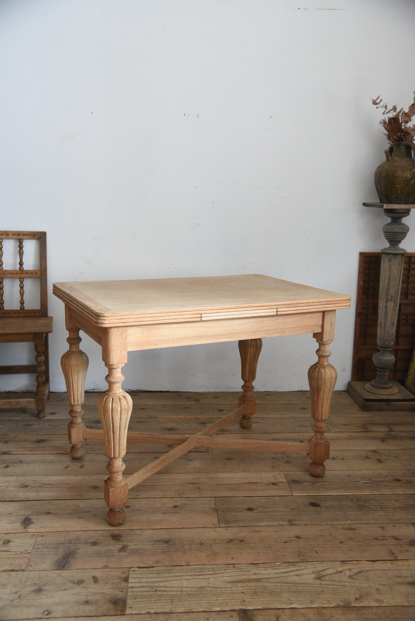 アンティーク　フレンチ　エクステンションテーブル　ダイニングテーブル　剥離