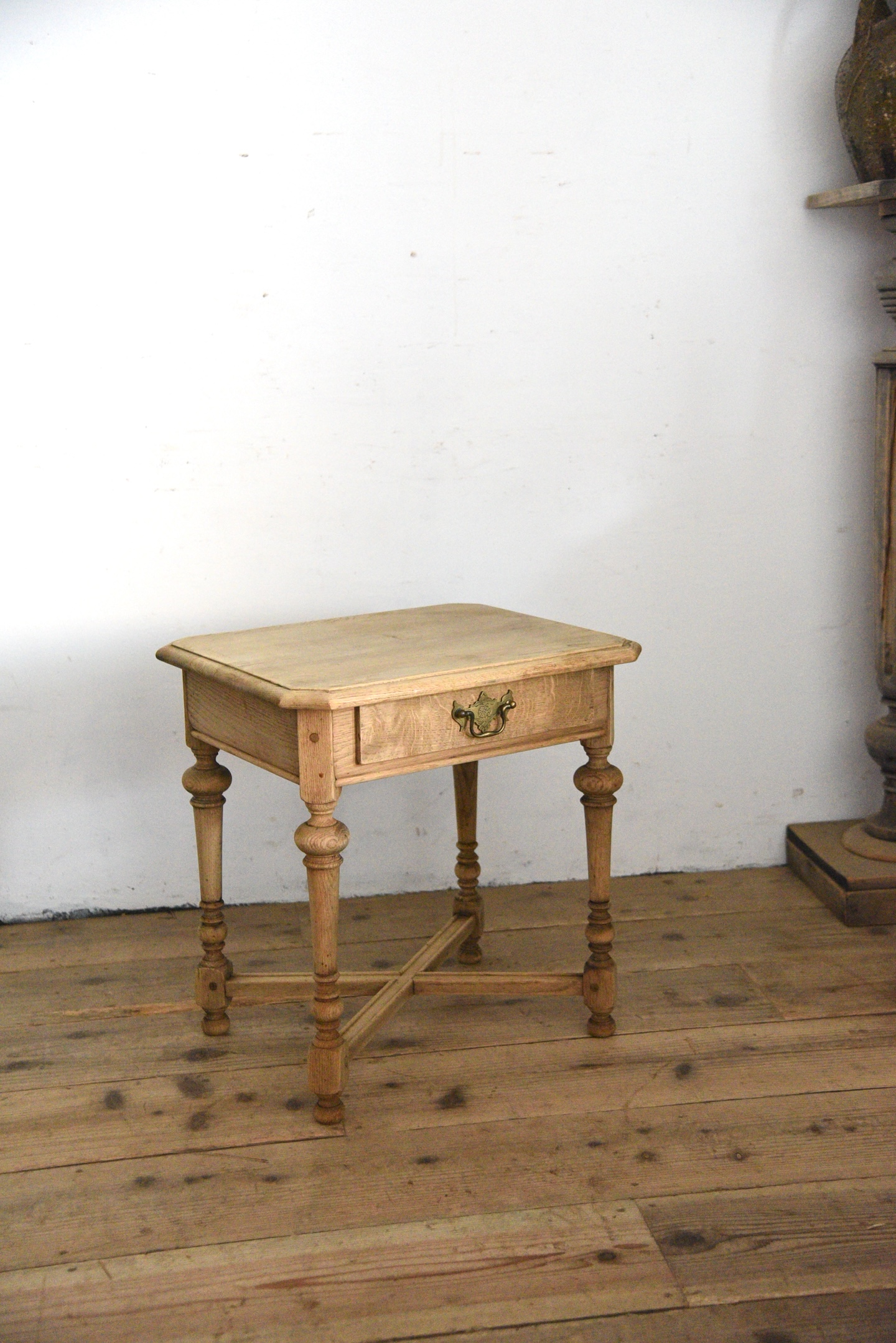 アンティーク家具 アンティーク雑貨 のお店 North6 Antiques ノース