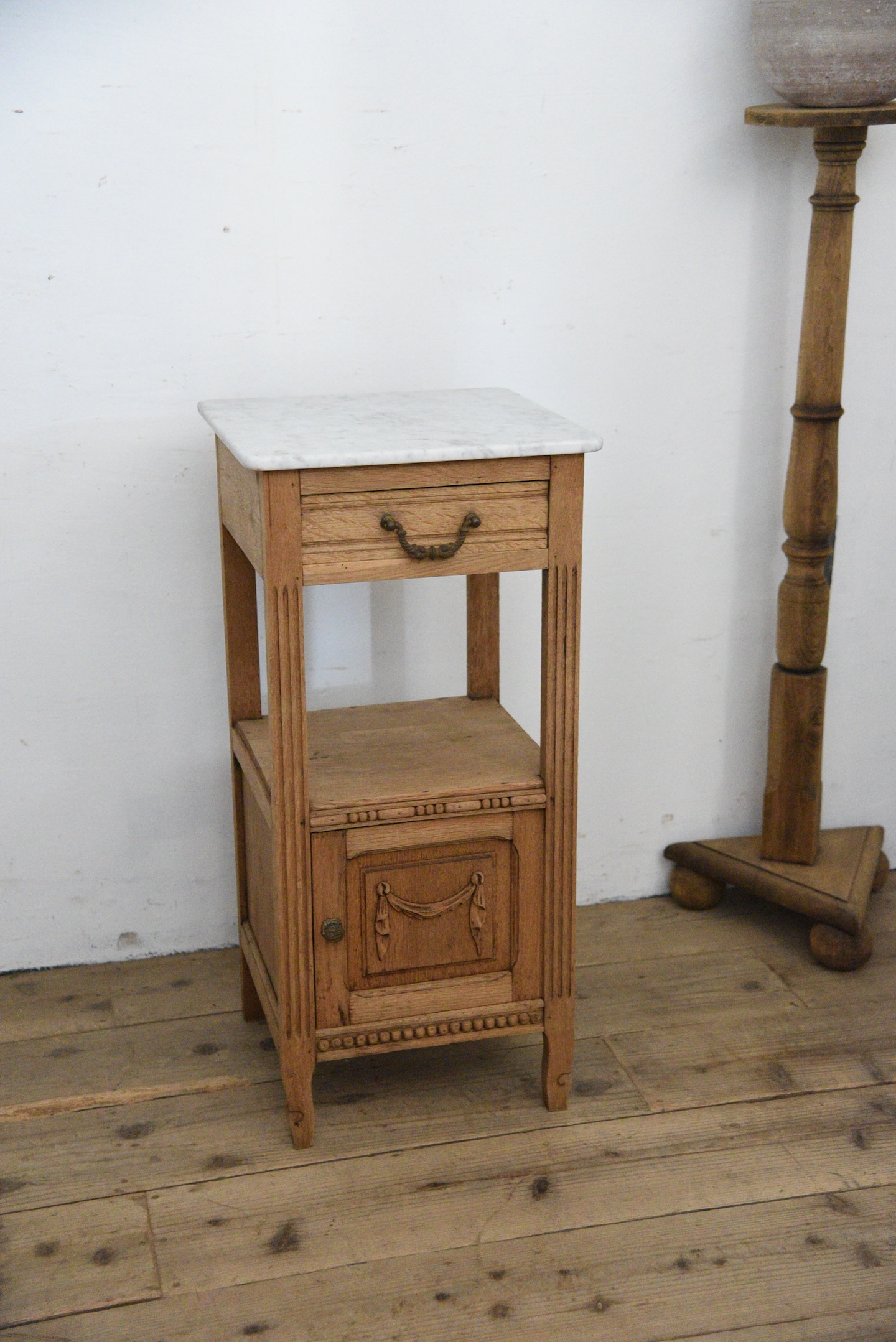 アンティーク家具 アンティーク雑貨 のお店 North6 Antiques ノース