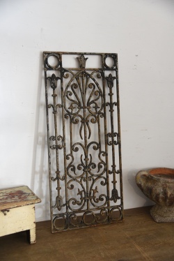 アンティーク　アイアンパネル　アイアングリル　フレンチ　ガーデニング　４