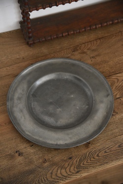 アンティーク　ヴィンテージ　ラウンド　ピューター　トレイ　プレート　フレンチ