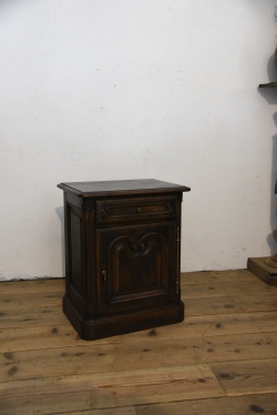 アンティーク　ヴィンテージ　ベッドサイドテーブル　ナイトテーブル　フレンチ　１