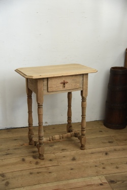 アンティーク　ベッドサイドテーブル　ドロワーサイドテーブル　ヴィンテージ　剥離　フレンチ