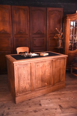 アンティーク　カウンター　デスク　フレンチ　店舗什器　無垢