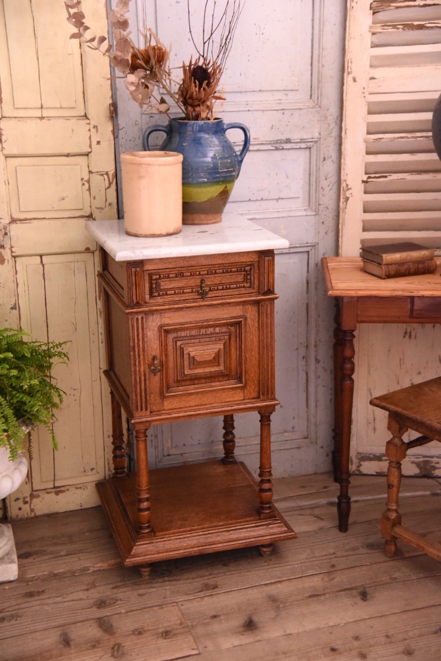 イタリア製 大理石トップ キドニーテーブル ベッドサイド 73041-18-0  