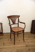 アンティーク　ベントウッドチェア　トーネット　thonet　カフェチェア　アームチェア　フレンチ